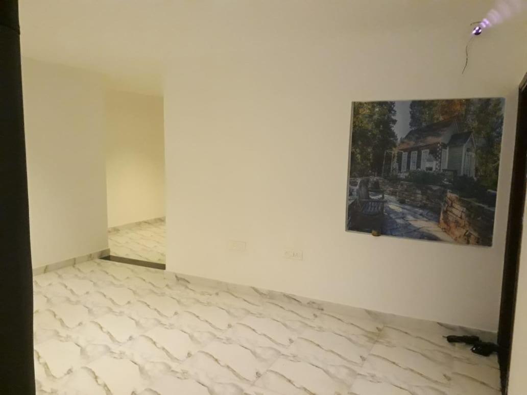 Hotel Neelam Moga Ludhiana Extérieur photo